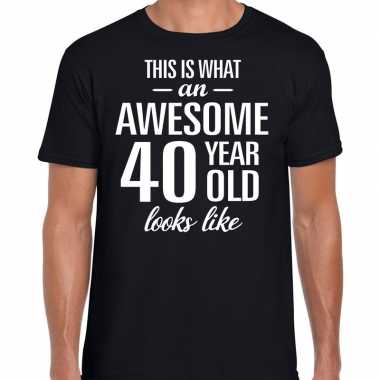 Awesome year / jaar cadeau zwart heren t-shirt kopen