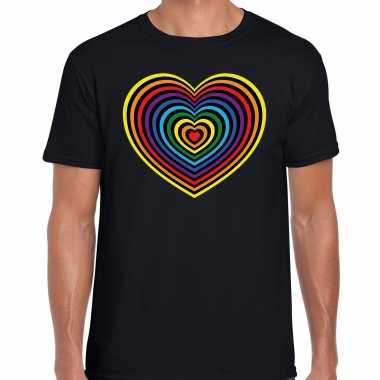 Regenboog hart gay pride zwart heren t-shirt kopen