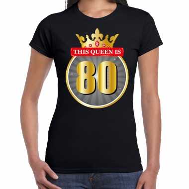 This queen is verjaardag zwart jaar dames t-shirt kopen