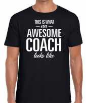Awesome coach cadeau zwart heren t-shirt