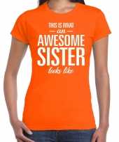 Awesome sister tekst oranje dames t-shirt